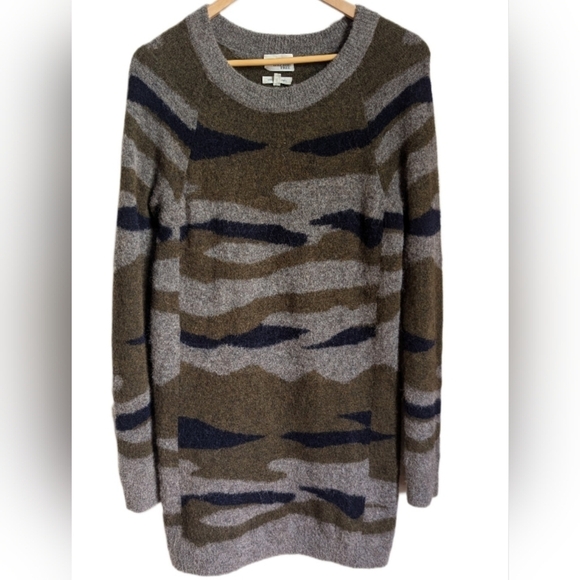 ARITZIA Green Camo Carangi Alpaca Casual Contemporary Knit Dress Size XS - Picture 2 of 13